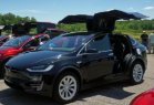 Tesla Model X thumbnail